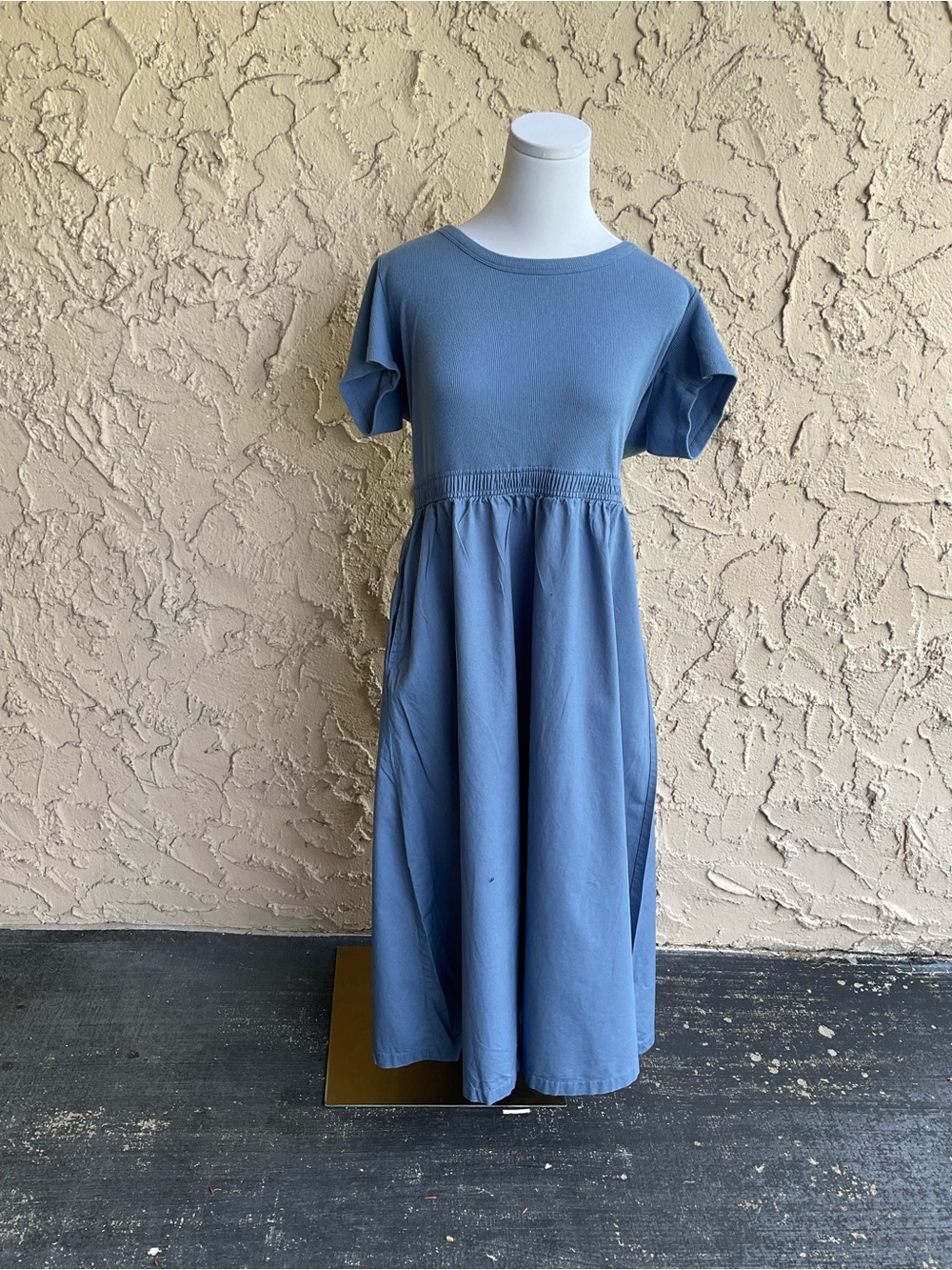 GAP Soft Blue Short-Sleeve Midi Dress